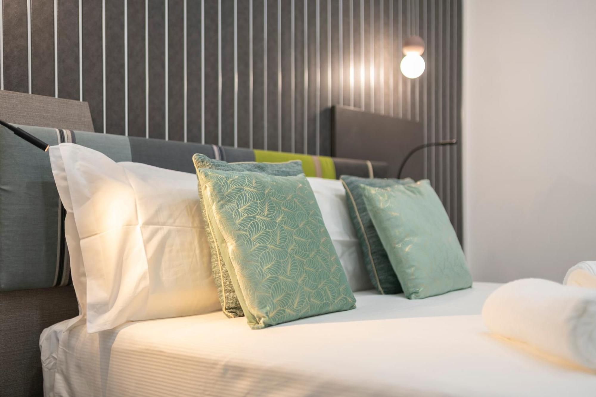 Trastevere Luxury Rooms Rom Exteriör bild